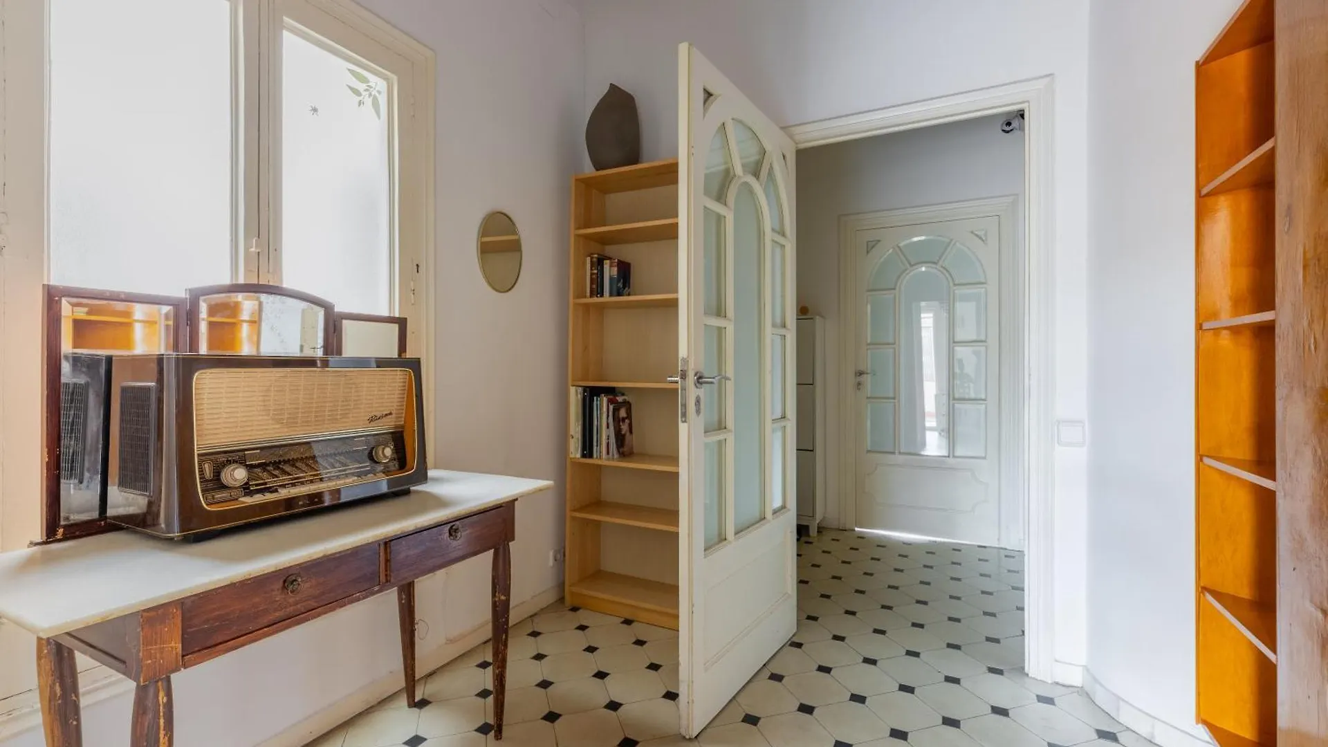 Lodging Apartments Paseo De Gracia Barcelona 0*,  Spain